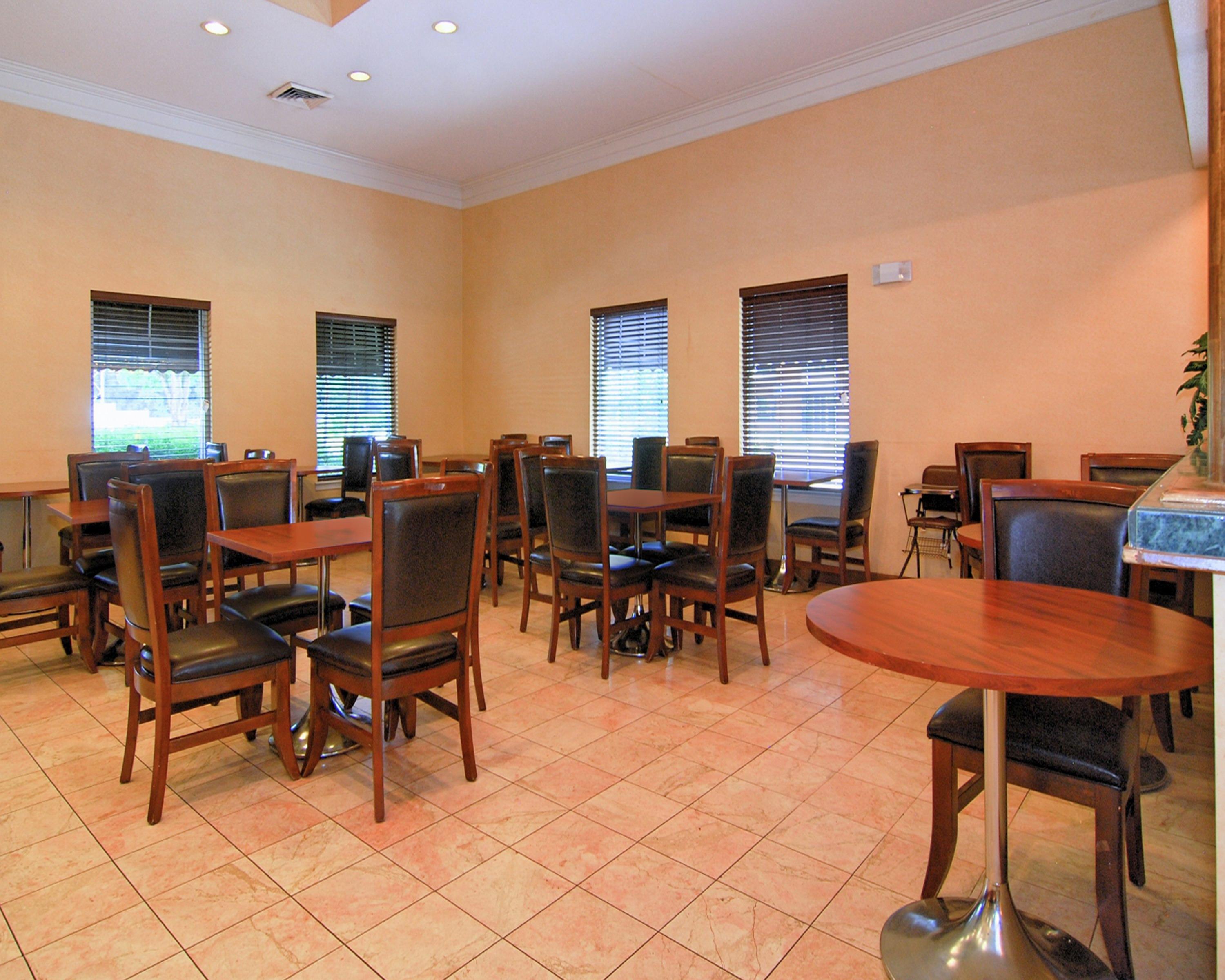 La Quinta Inn & Suites By Wyndham Memphis I-240 Zewnętrze zdjęcie