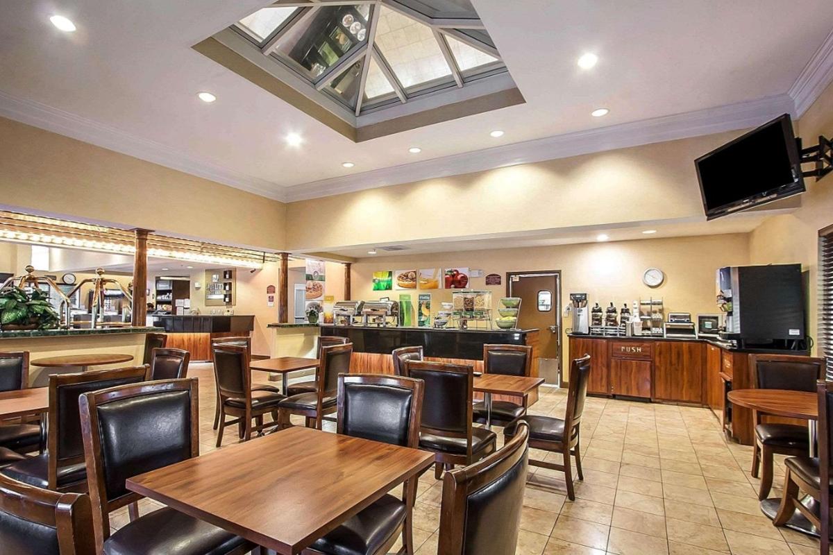 La Quinta Inn & Suites By Wyndham Memphis I-240 Zewnętrze zdjęcie