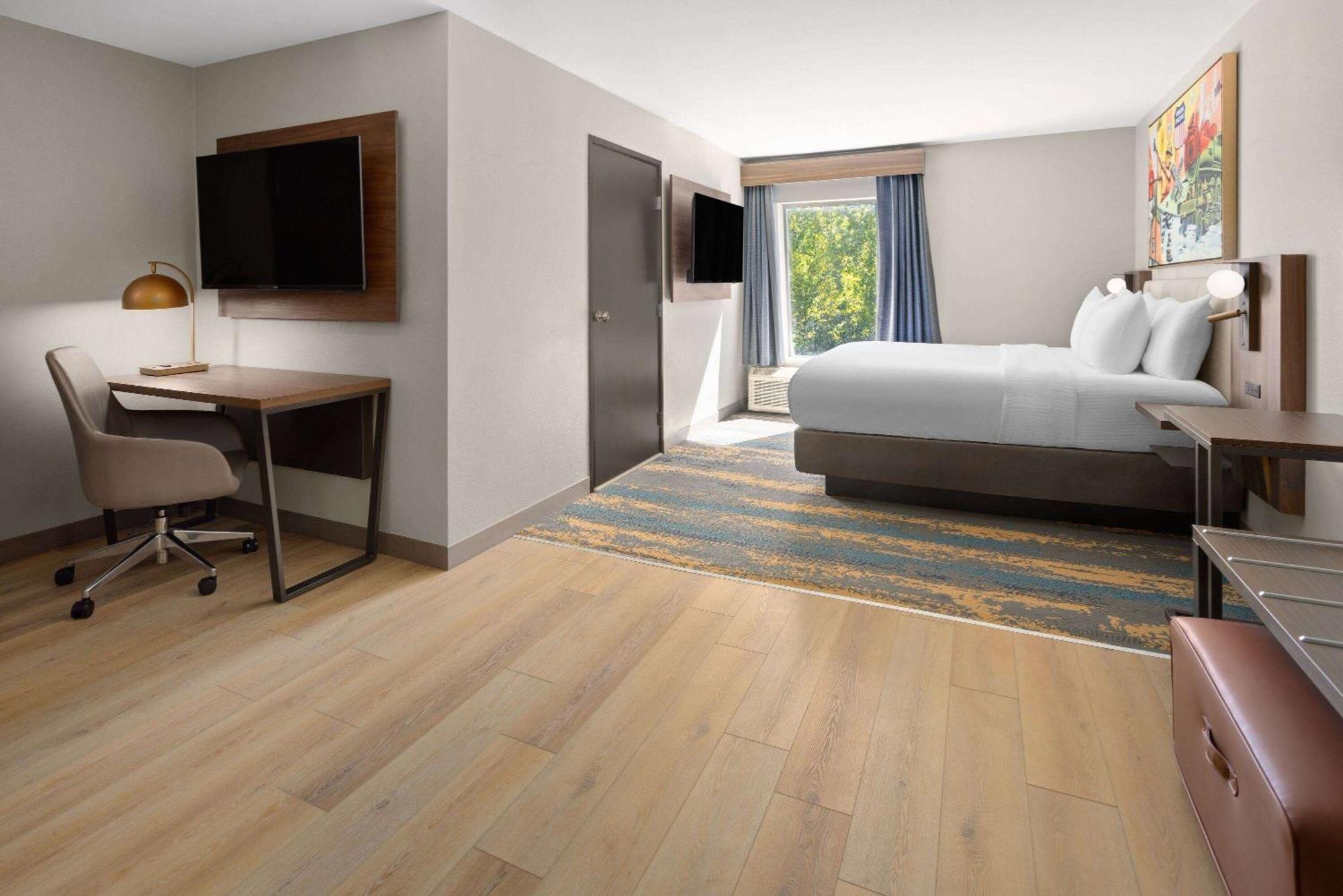 La Quinta Inn & Suites By Wyndham Memphis I-240 Zewnętrze zdjęcie