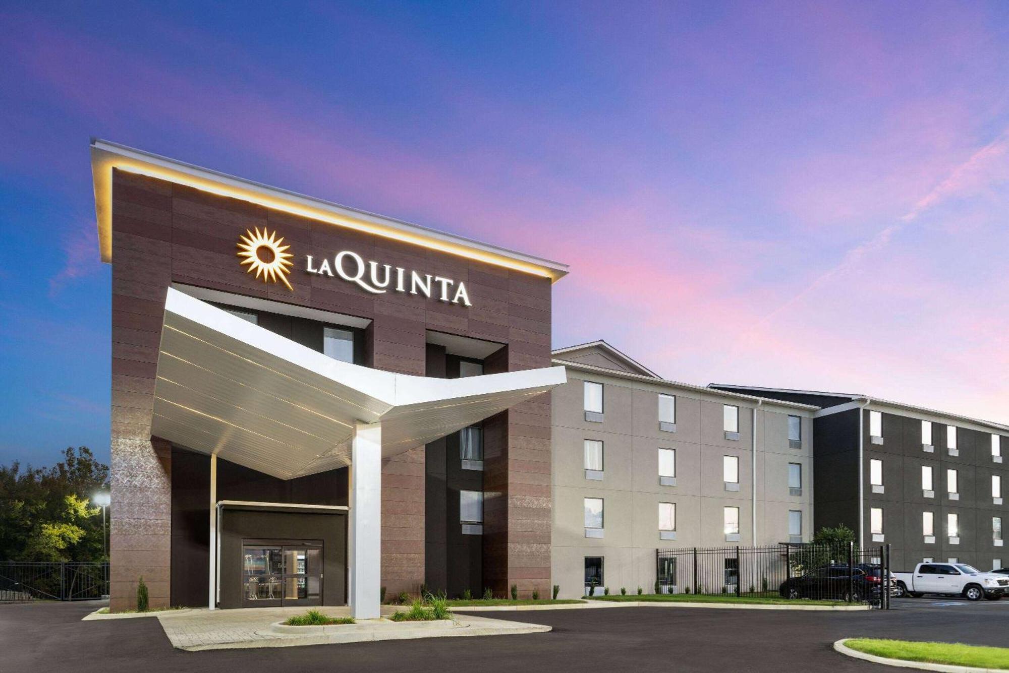 La Quinta Inn & Suites By Wyndham Memphis I-240 Zewnętrze zdjęcie